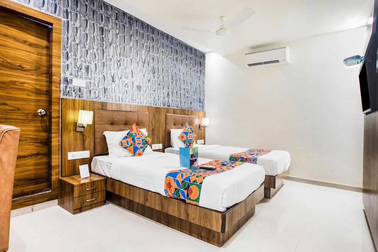 Fabhotel Amour - Nr Mumbai International Airport Bombaim Exterior foto